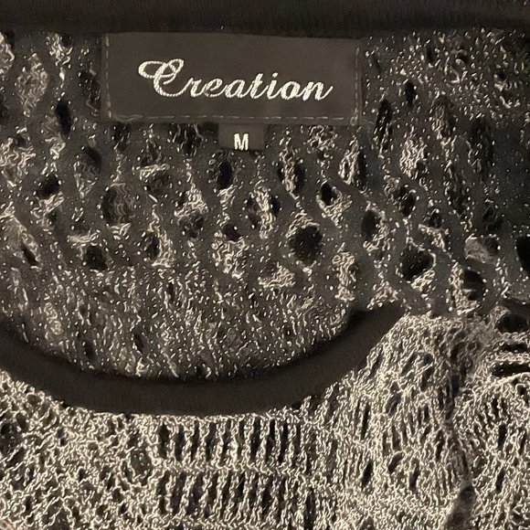 Creation - mesh top -size medium black/white - new - Picture 5 of 5